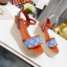 Louis Vuitton Sandals